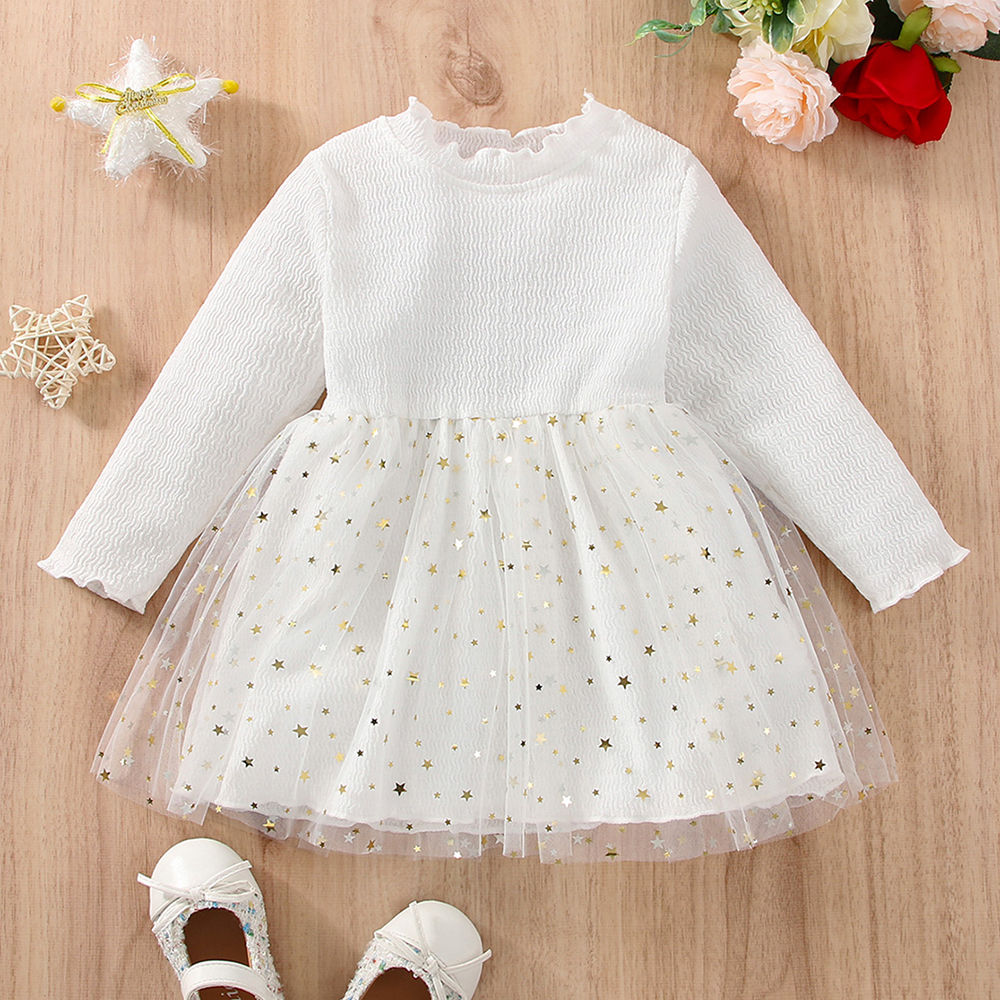 

features material 100 polyester the actual product may differ slightly
