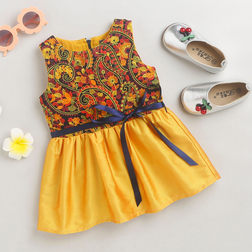 

features material shell 100 polyester lining 100 cotton the actual