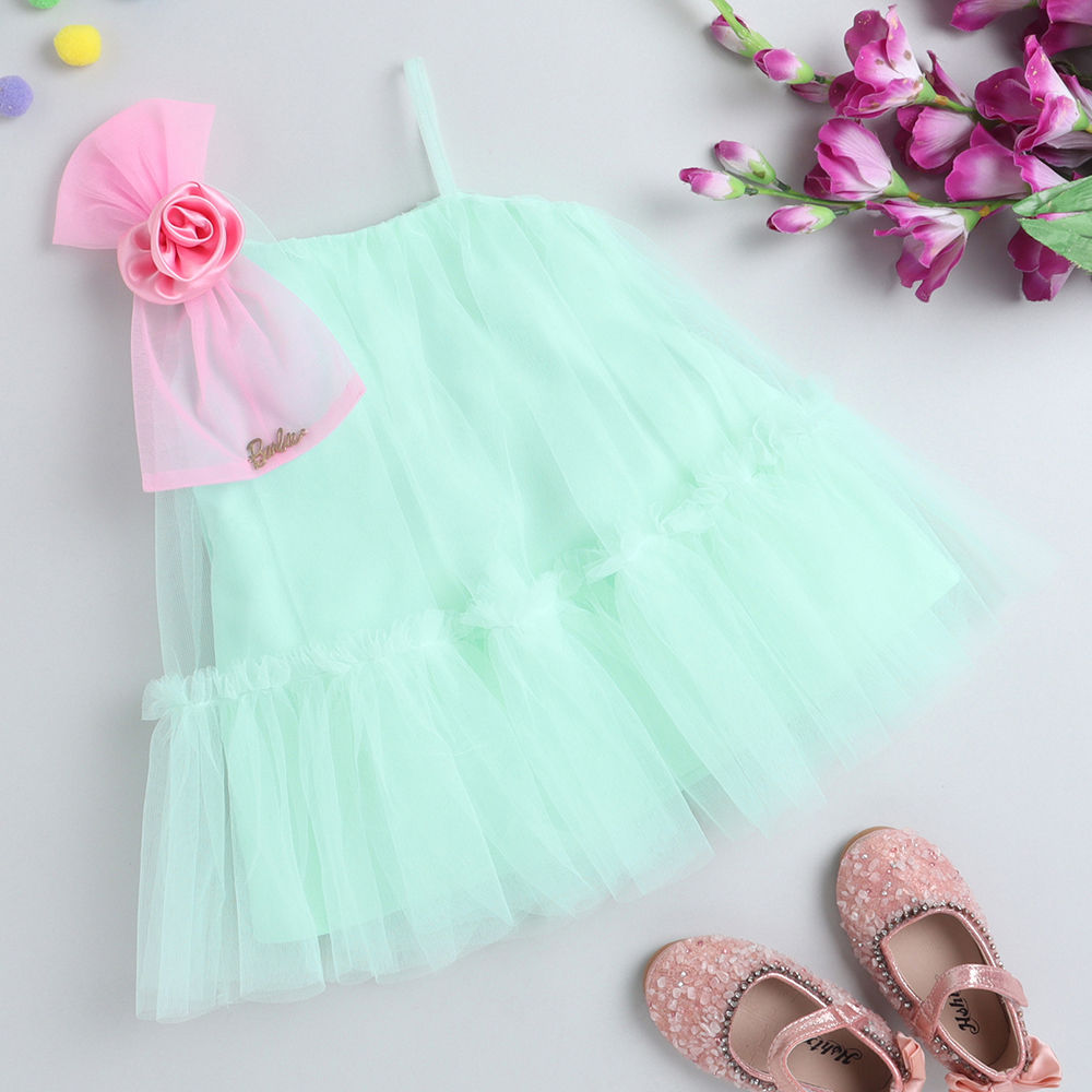 

features material polyester the actual product may differ slightly in