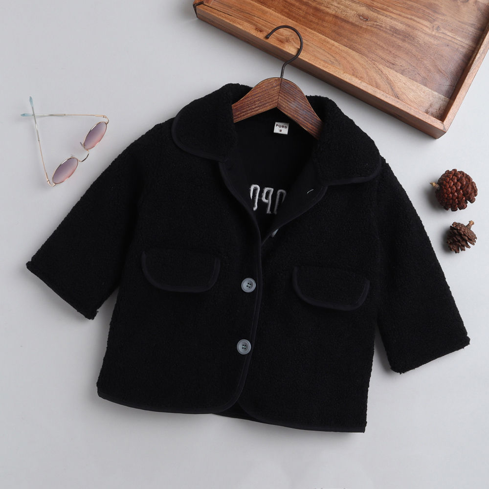 

features material 70 viscose and 30 polyester the actual product