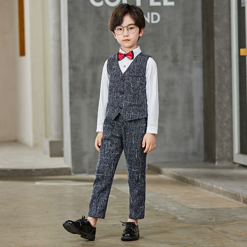 

features material 89 polyester and 11 viscose fit type regular