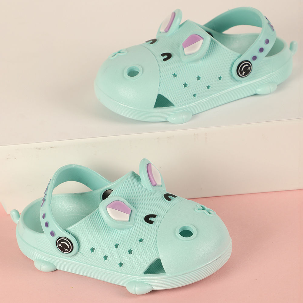 

features material pu the actual product may differ slightly from