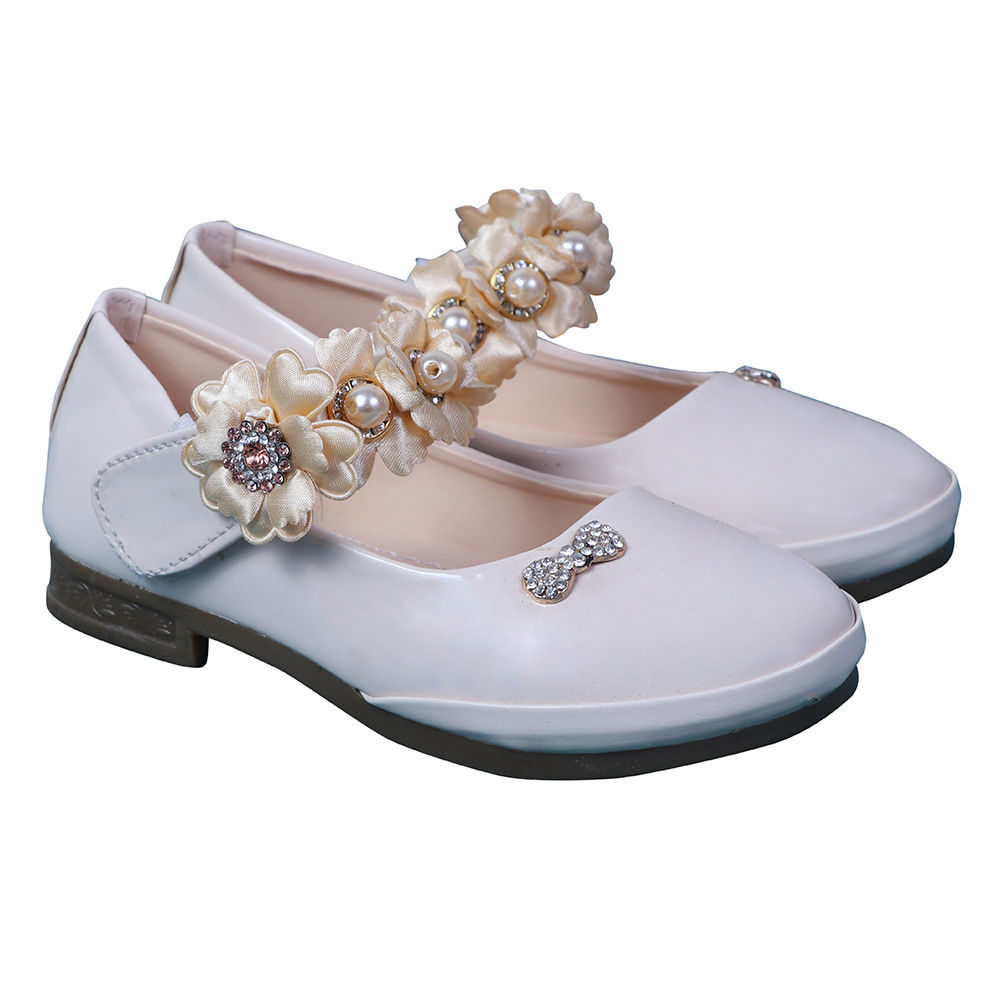 

features upper material 100 pu sole material tpr the actual