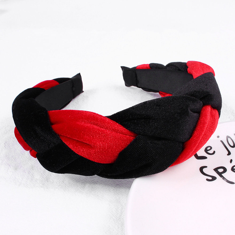 

these beautiful and vintage style headband is fit for your