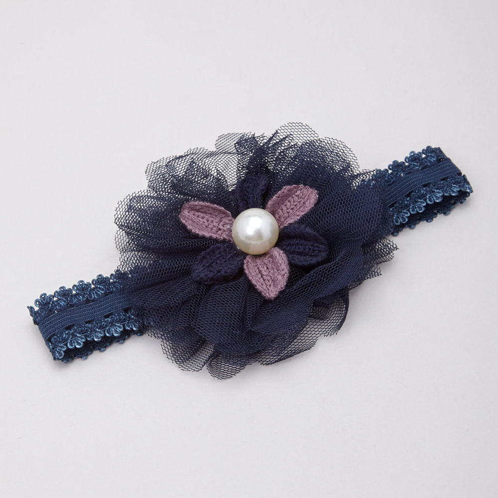 

lovey flower and tulle headband party wear everyday wear suits
