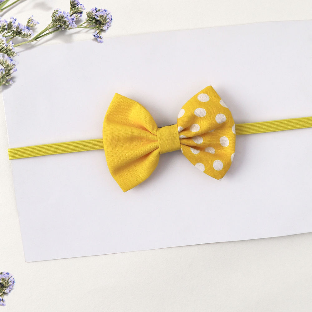 

each bow measures approximately 2 inches x 3” and is