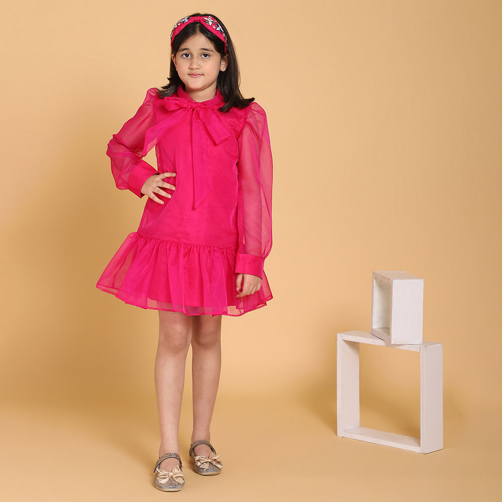 

features material cotton blend the actual product may differ slightly