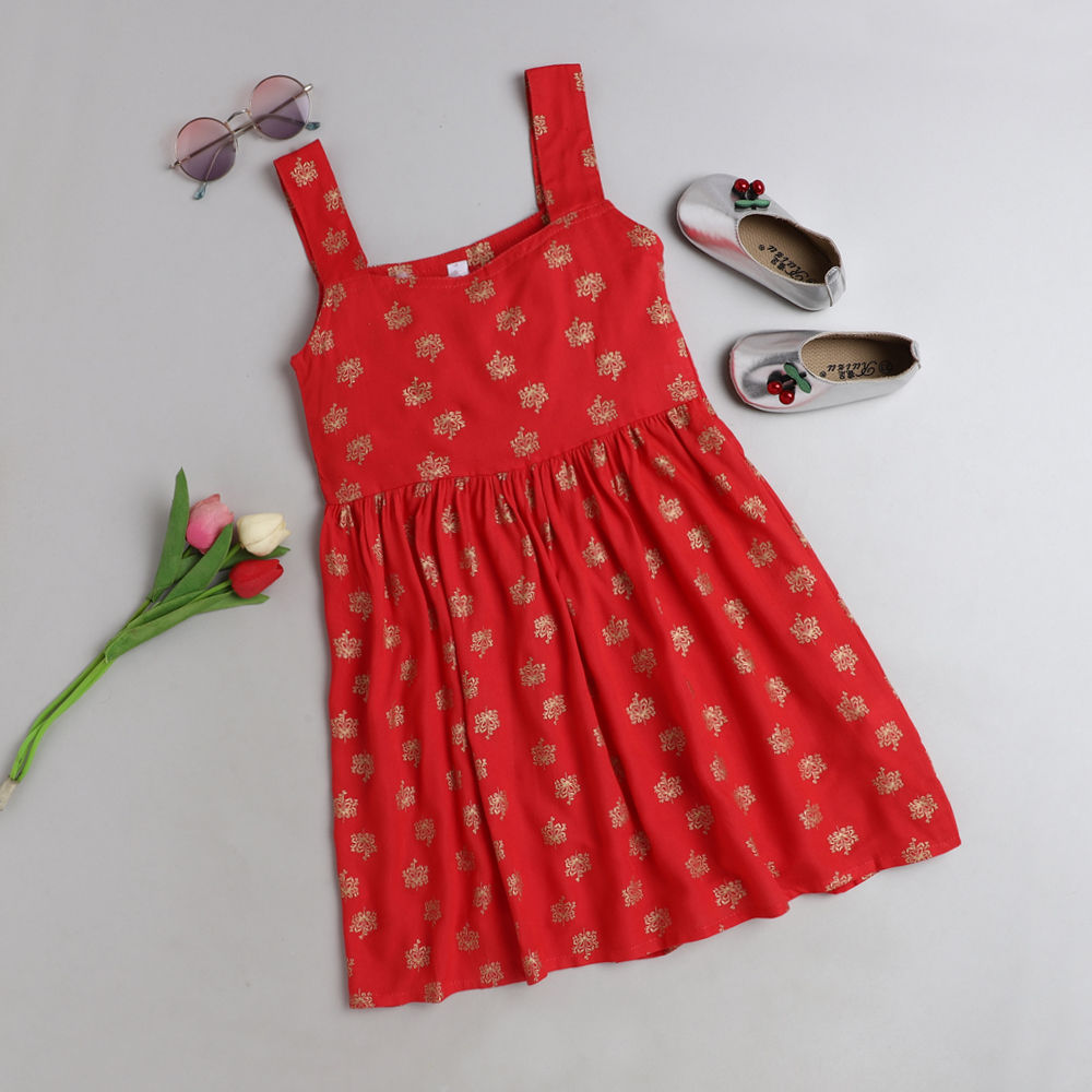 

features material 100 rayon woven the actual product may differ