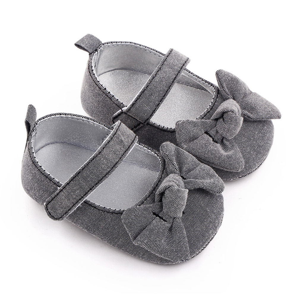 

features material cloth the actual product may differ slightly from
