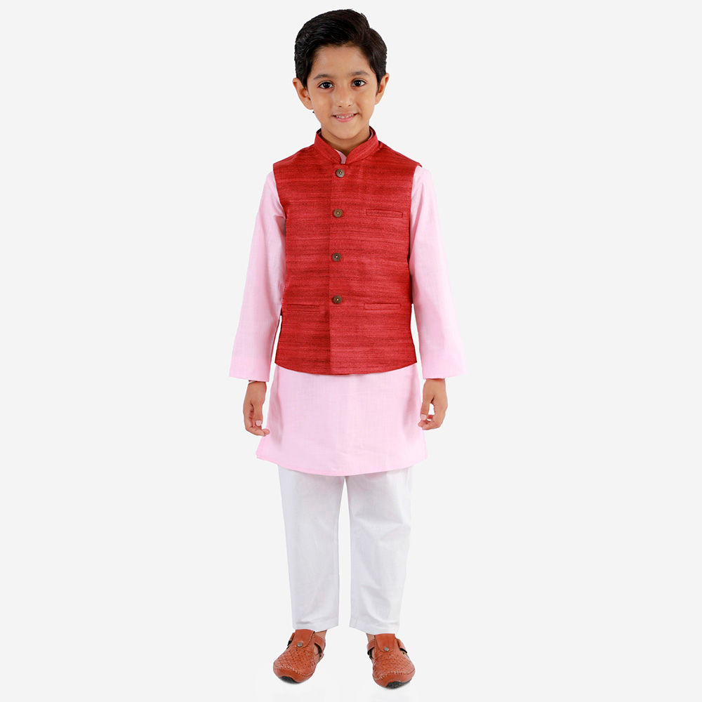 

features material silk the actual product may differ slightly in