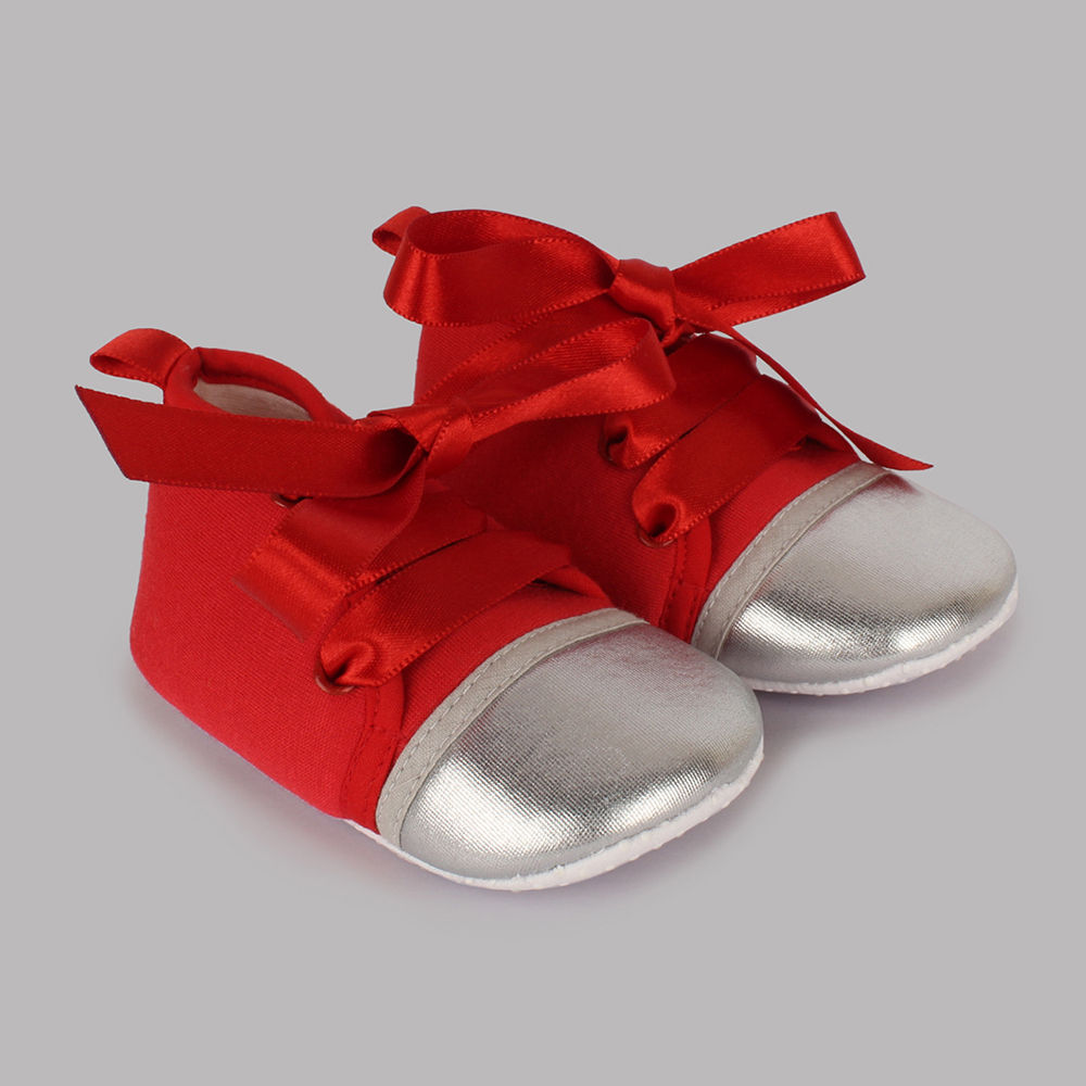 

features upper material 100 pu sole material 100 rubber the