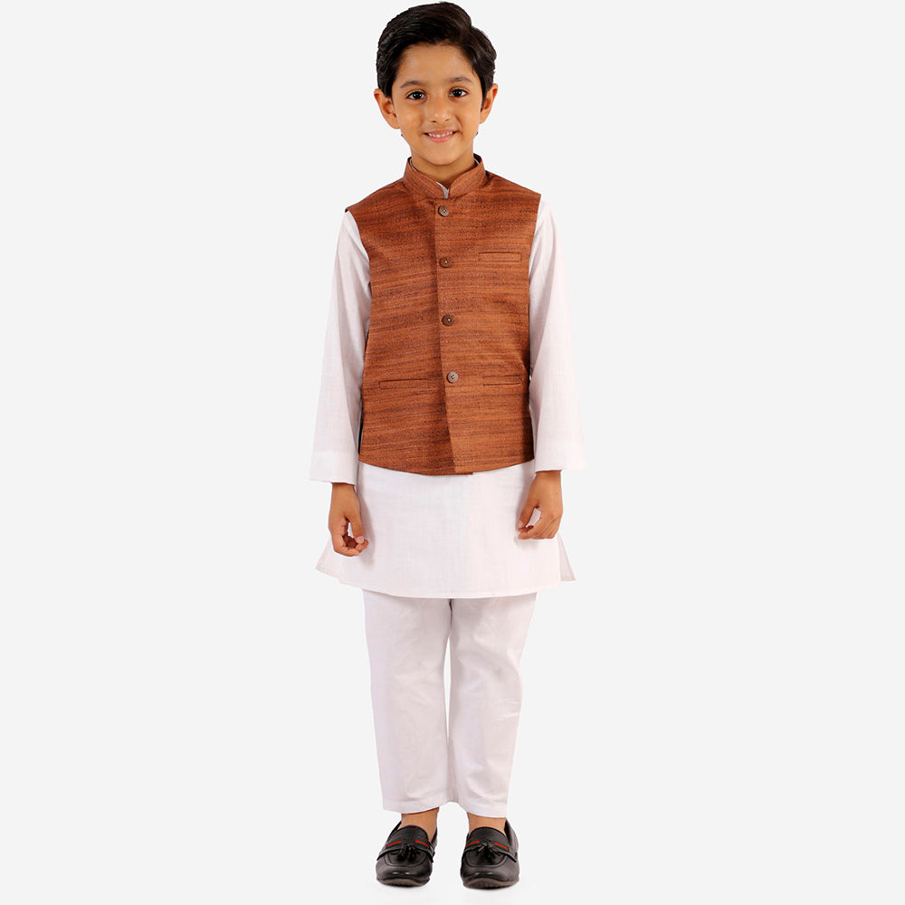 

features material silk the actual product may differ slightly in