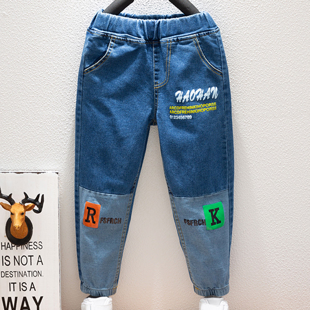 

features material 95 fabric and 5 polyester fit type slim