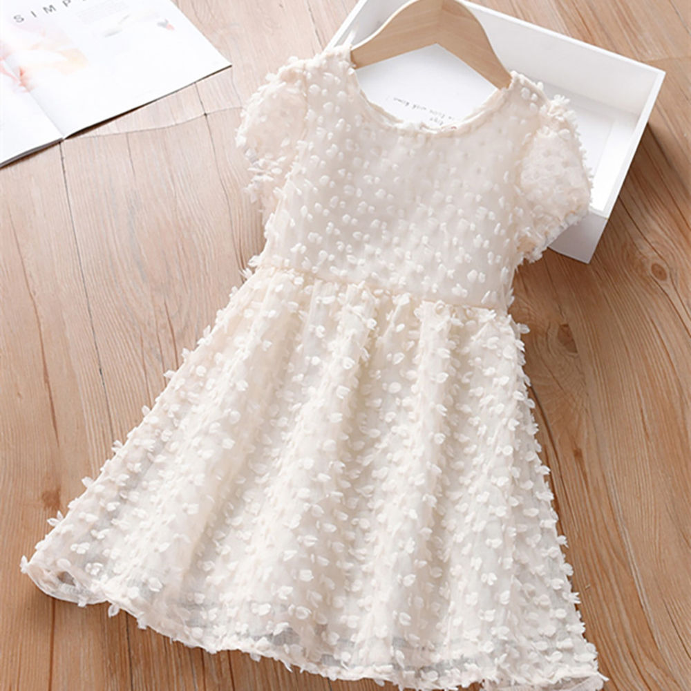 

features material 65 cotton and 35 polyester the actual product
