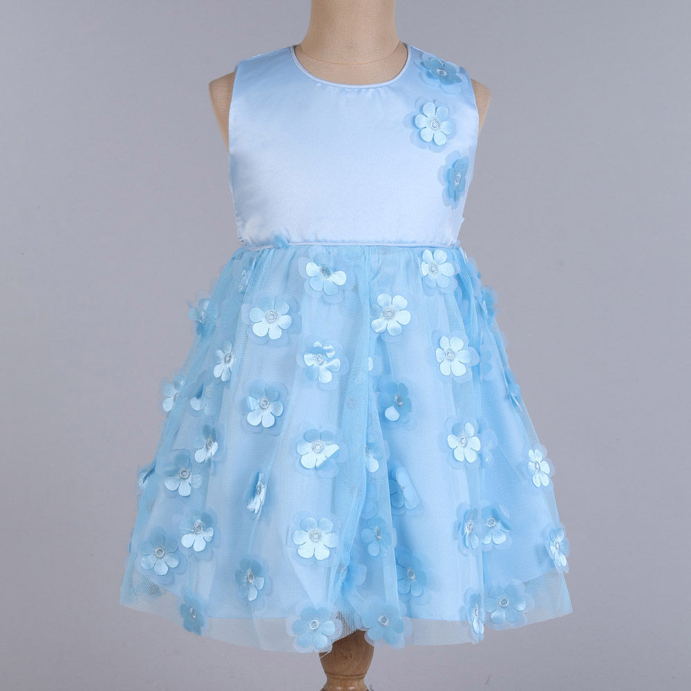 

features material 35 viscose and 65 polyester the actual product