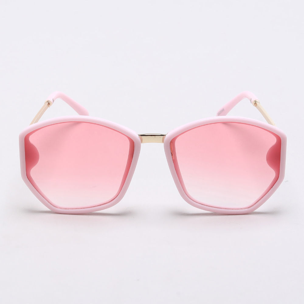 

this product in display has lens made of polycarbonate and