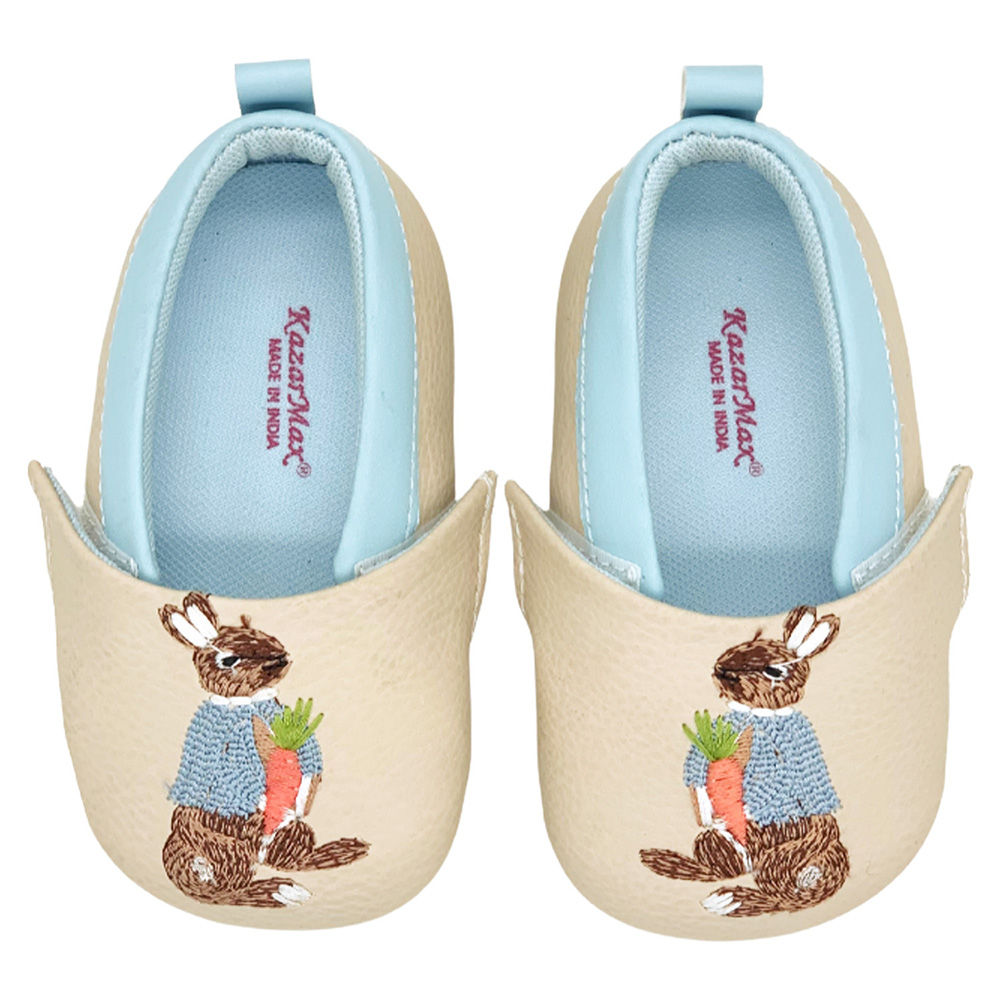 

kazarmax introduces it s brand new line of baby booties