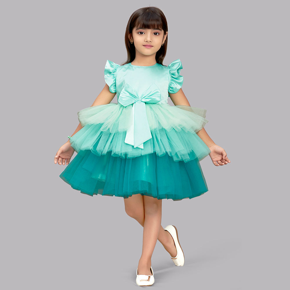 

features material polyester blend the actual product may differ slightly