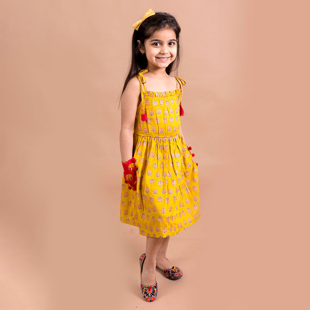 

features material cotton the actual product may differ slightly in