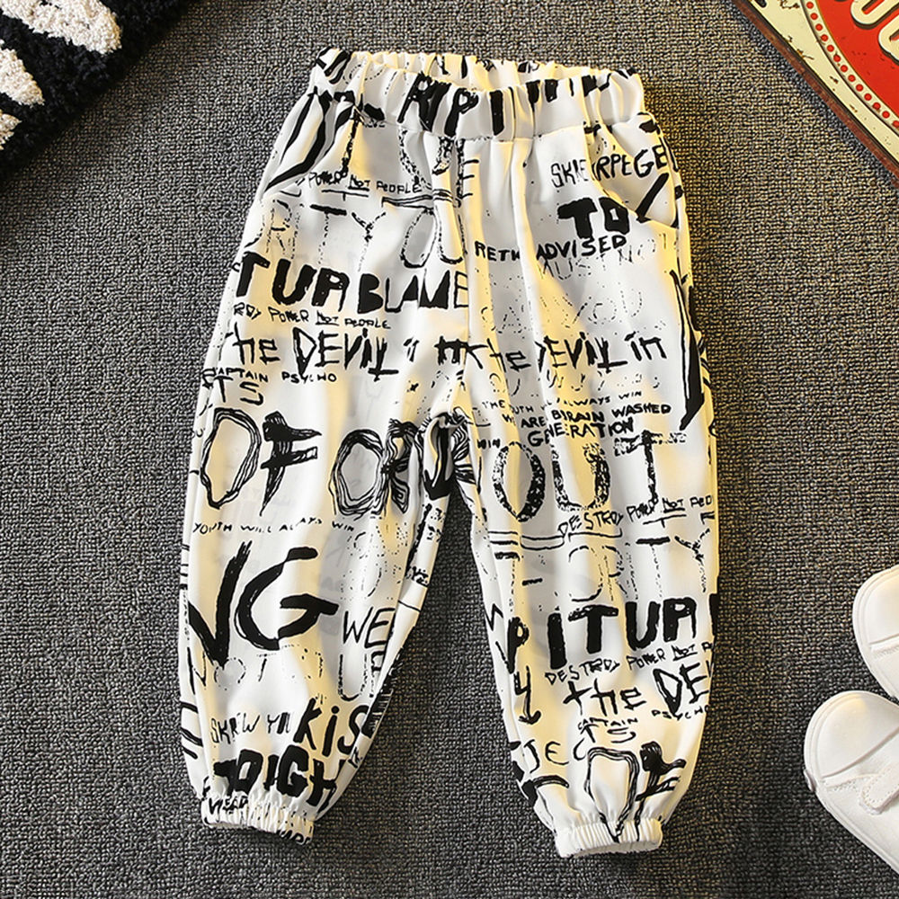 

features material 100 polyester the actual product may differ slightly