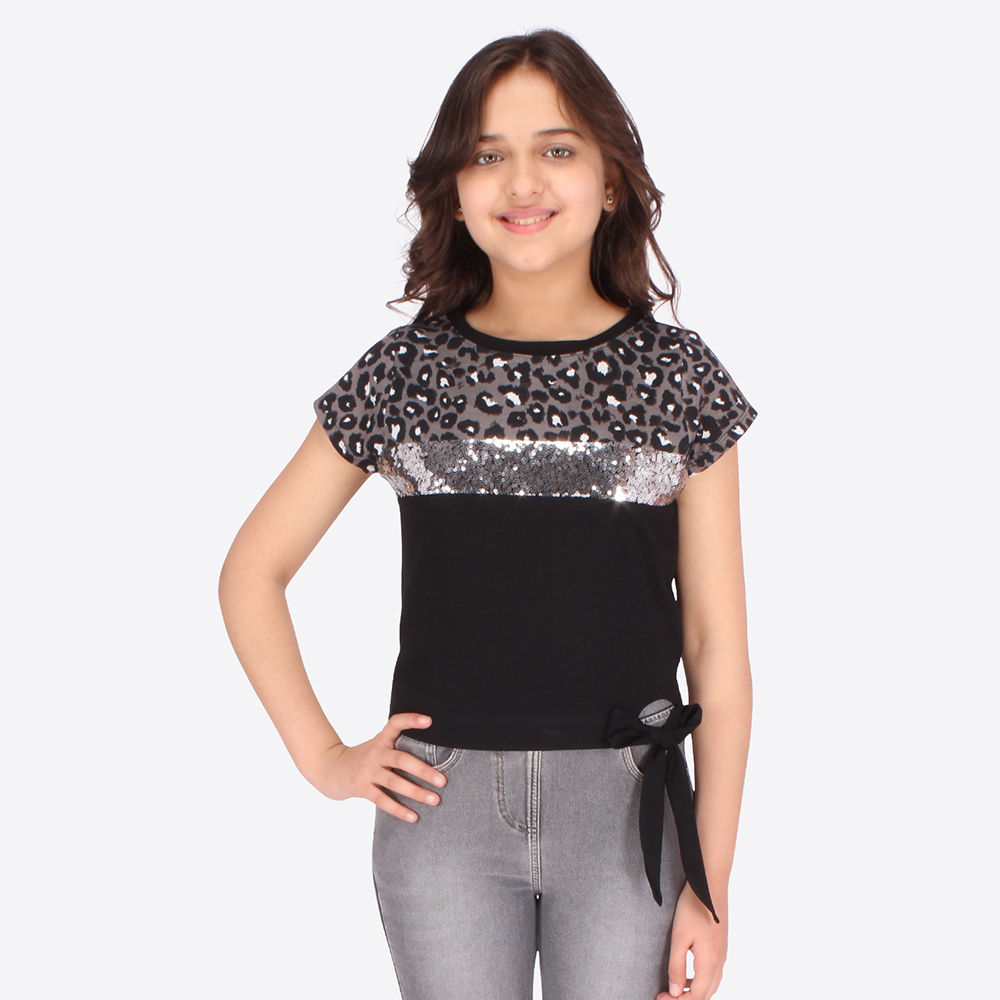

features material cotton blend the actual product may differ slightly