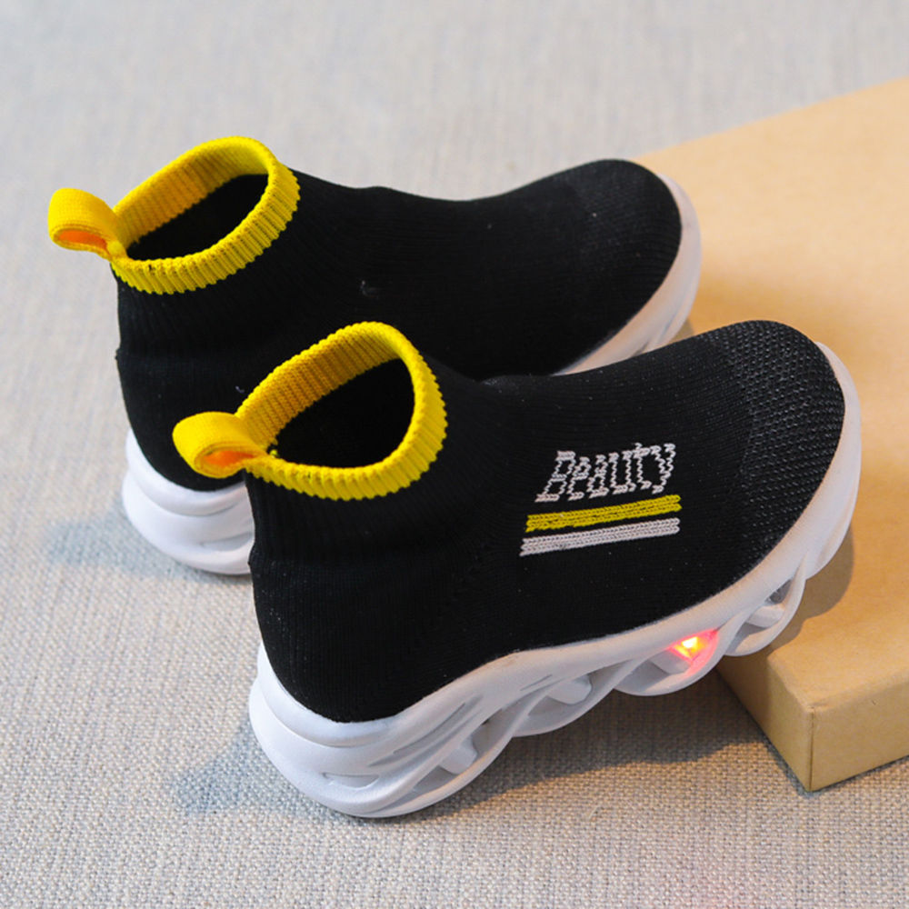 

features upper material 100 mesh sole material 100 rubber the