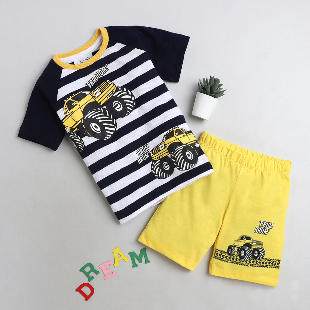 

features material cotton blend the actual product may differ slightly