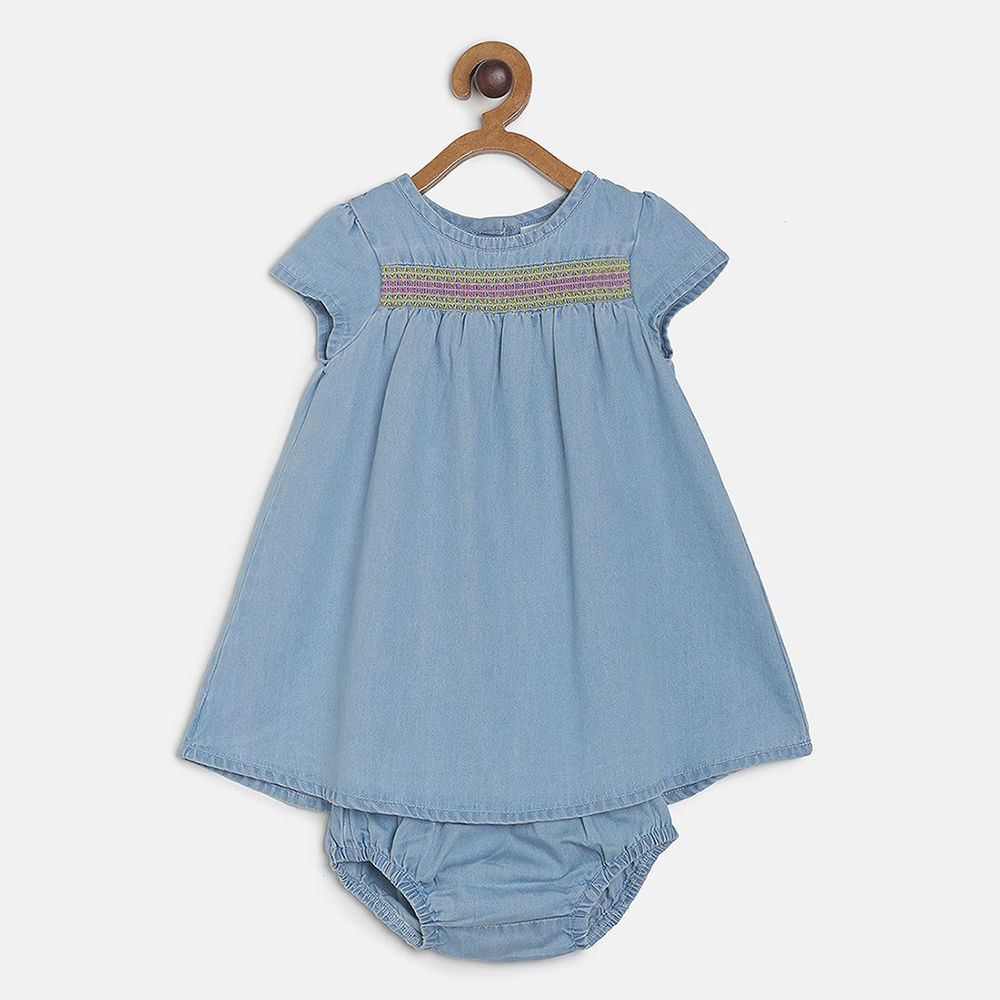 

features material 100 cotton the actual product may differ slightly