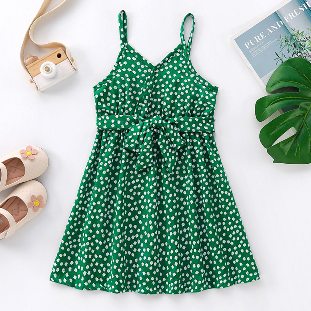 

features material 1 cotton 99 polyester the actual product may