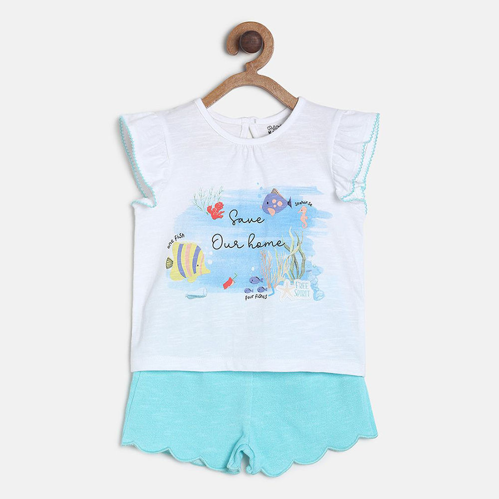 

features top material 100 cotton bottom material 60 cotton and