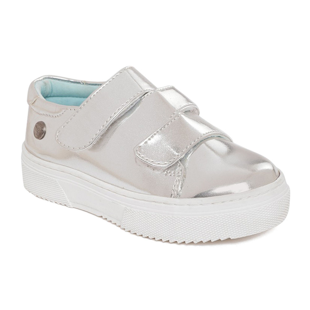 

features upper material 95 tpr 5 rubber sole material 95