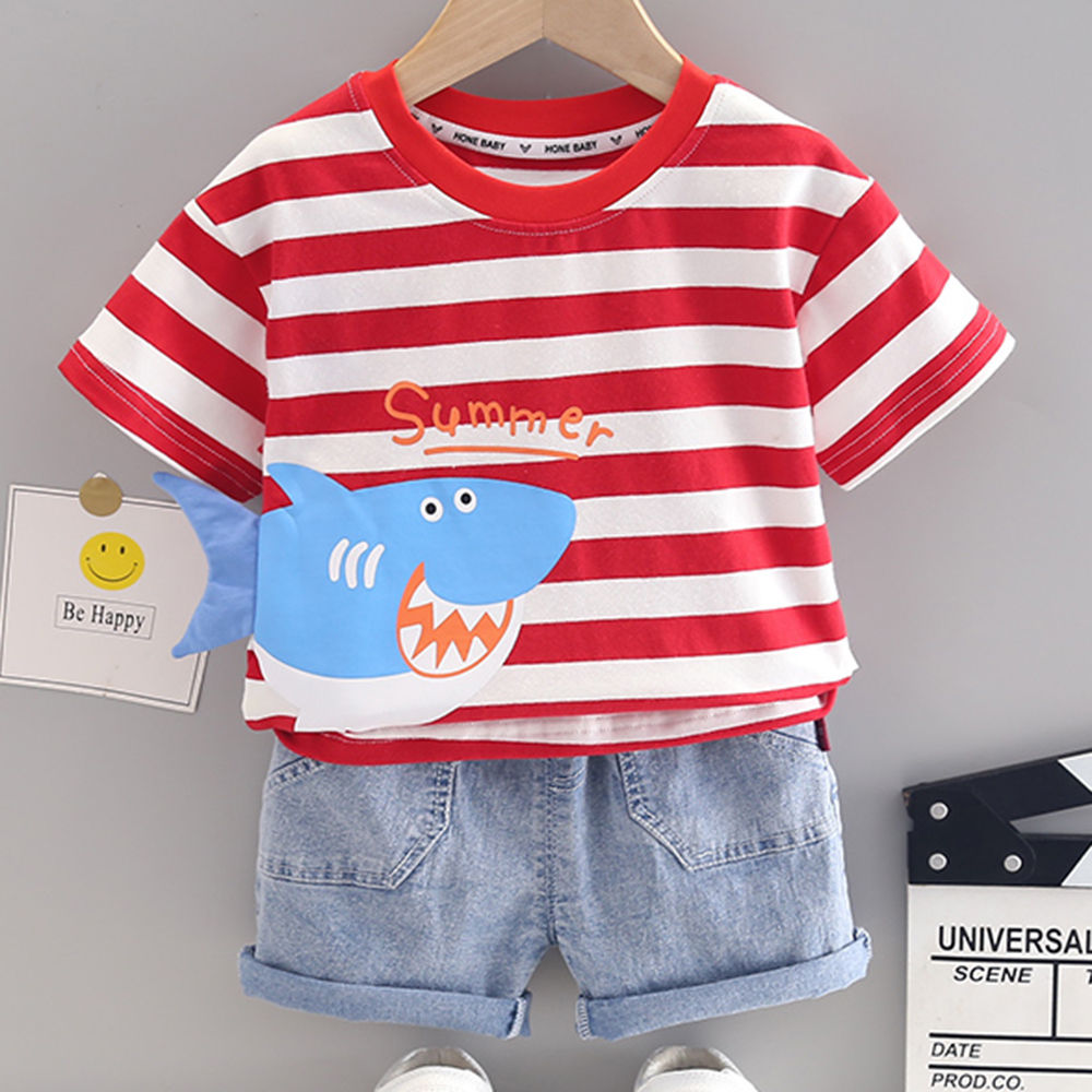

features material 80 cotton and 20 polyester fit type regular