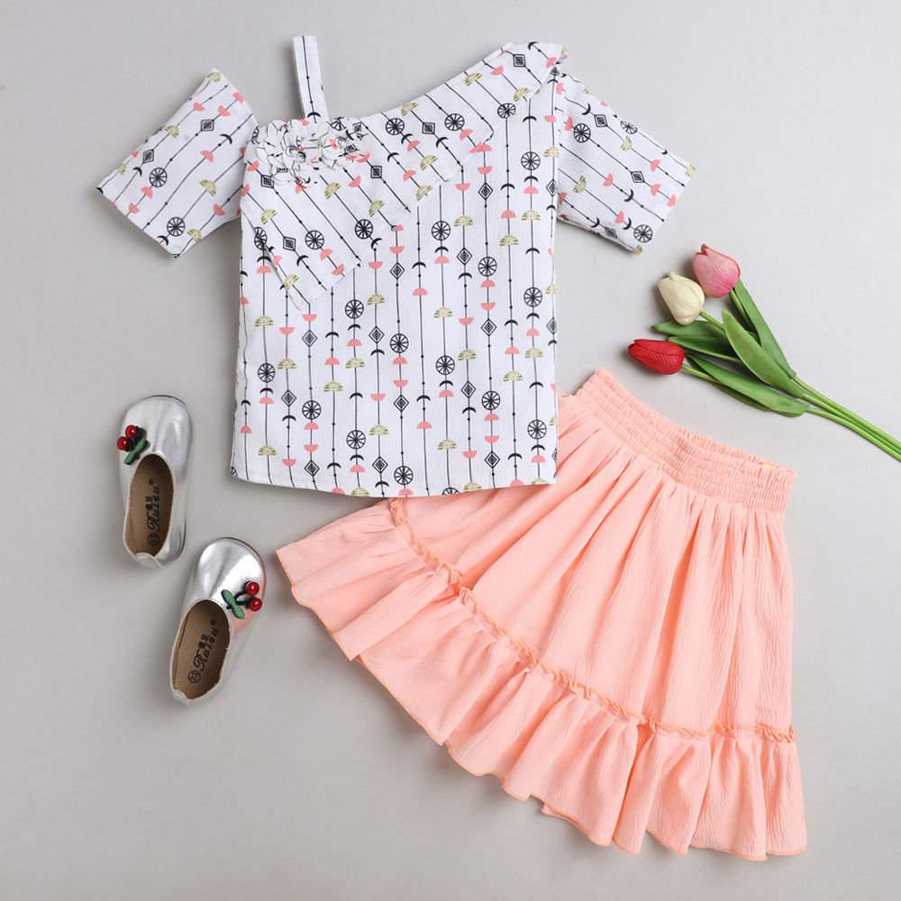 

features material polyester blend the actual product may differ slightly