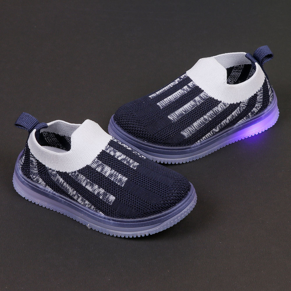 

features material syntetic the actual product may differ slightly from