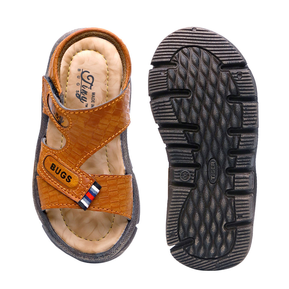 

features material synthetic the actual product may differ slightly from