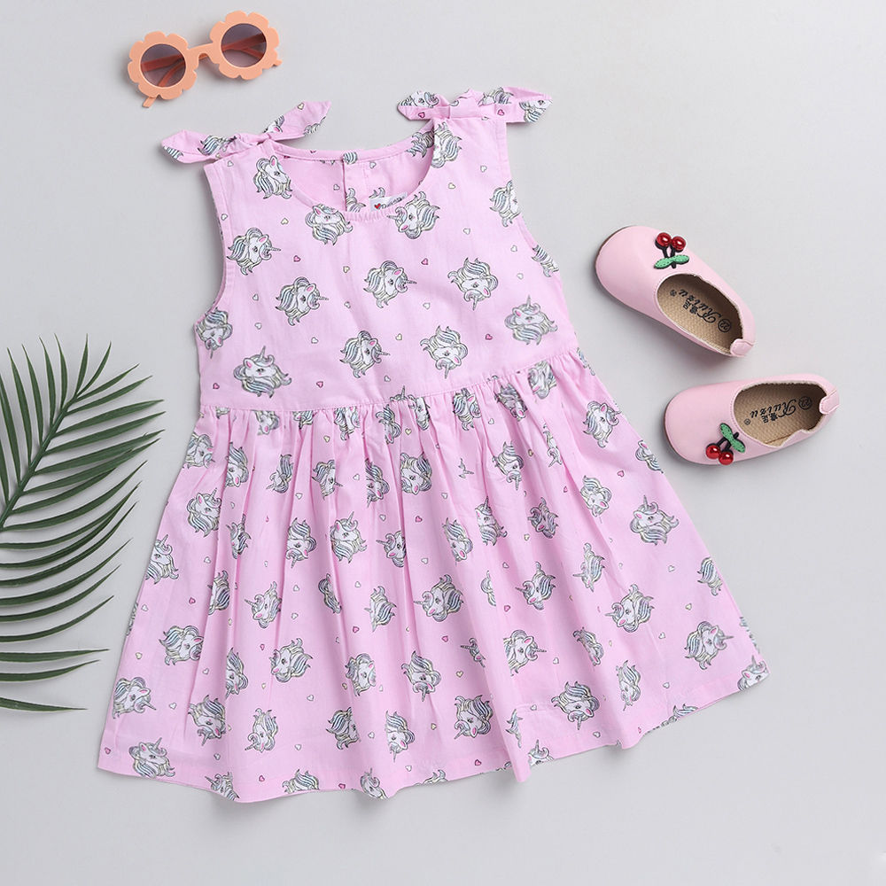 

features material 100 cotton the actual product may differ slightly