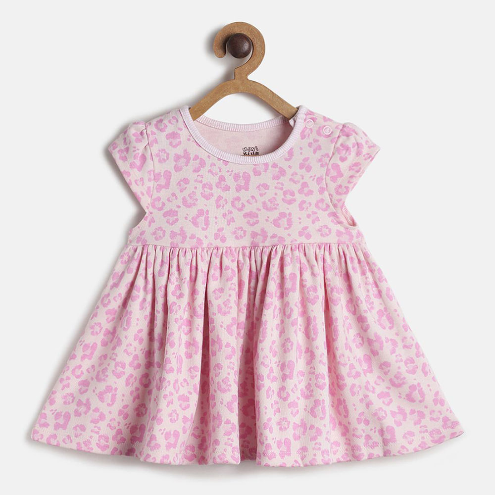 

features material 100 cotton the actual product may differ slightly