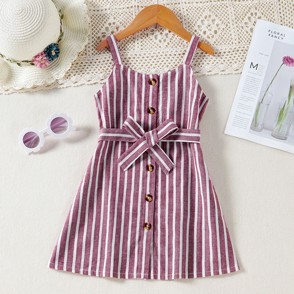 

features material 65 polyester 35 cotton the actual product may