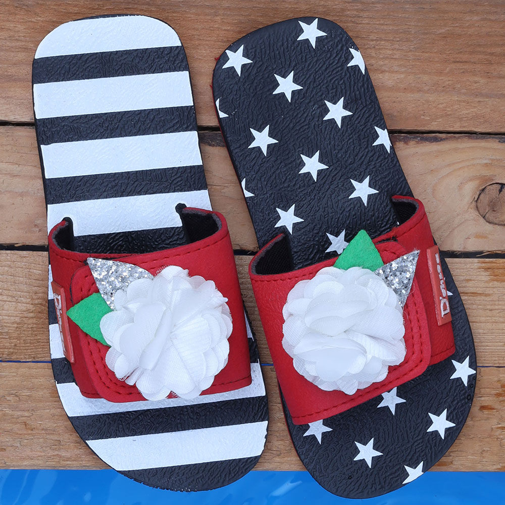 

features upper material 100 rubber sole material padded the actual