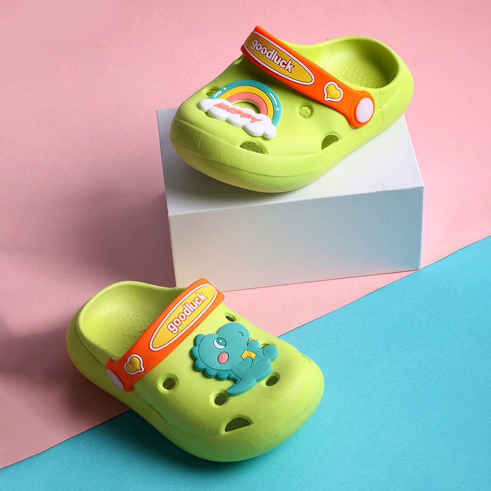 

features upper material rubber sole material eva the actual product