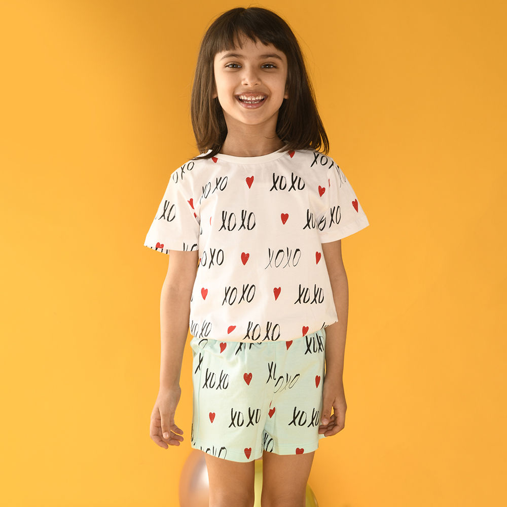 

features material 100 cotton the actual product may differ slightly