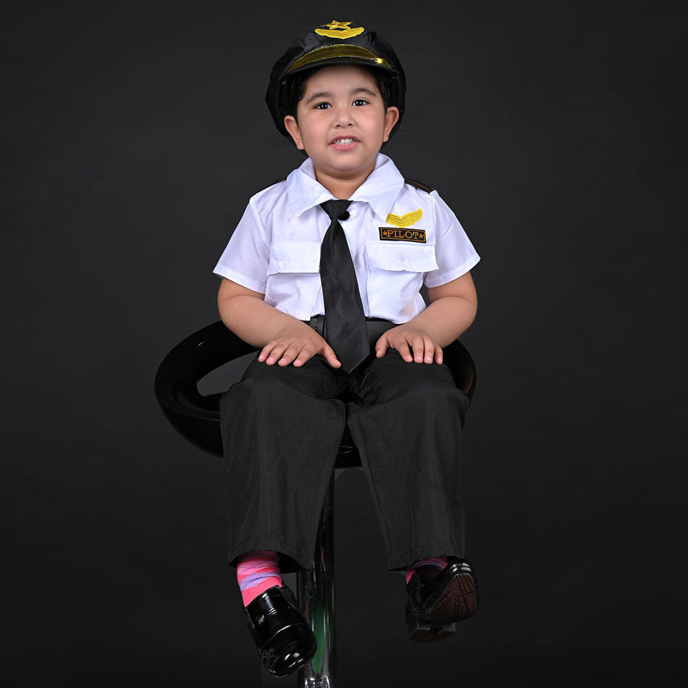 

airline pilot kids fancy dress costume imported costume contents pilot
