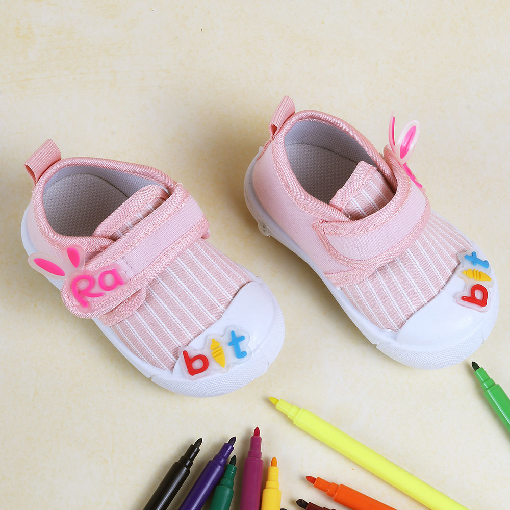 

features upper material 100 cotton sole material 100 padded the