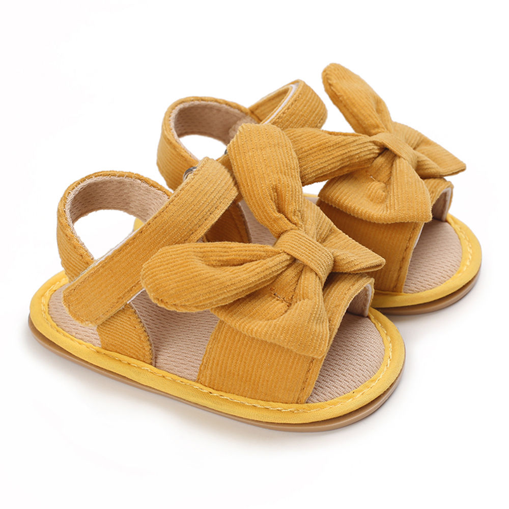 

features upper material 100 pu sole material 100 fabric the