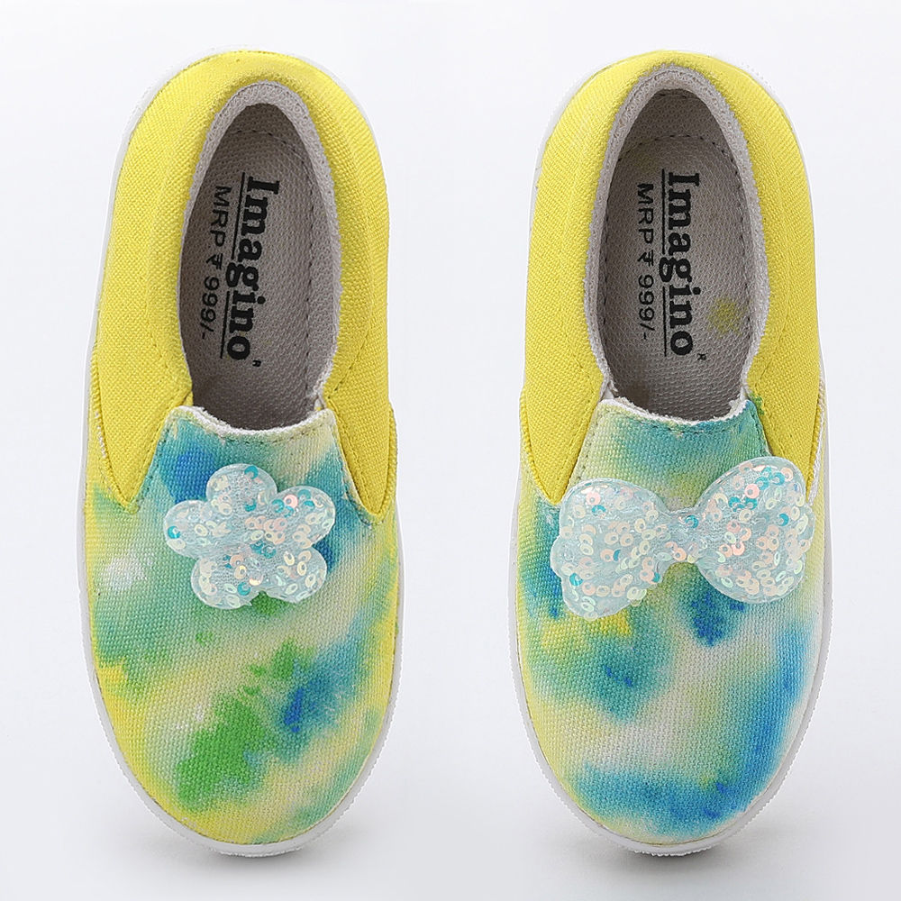 

features upper material 100 fabric sole material 100 polyurethane the