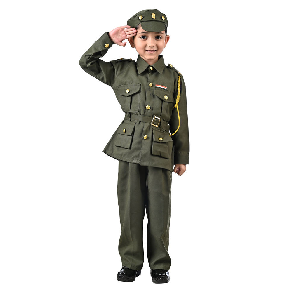 

here’s a costume with a bit of style and character