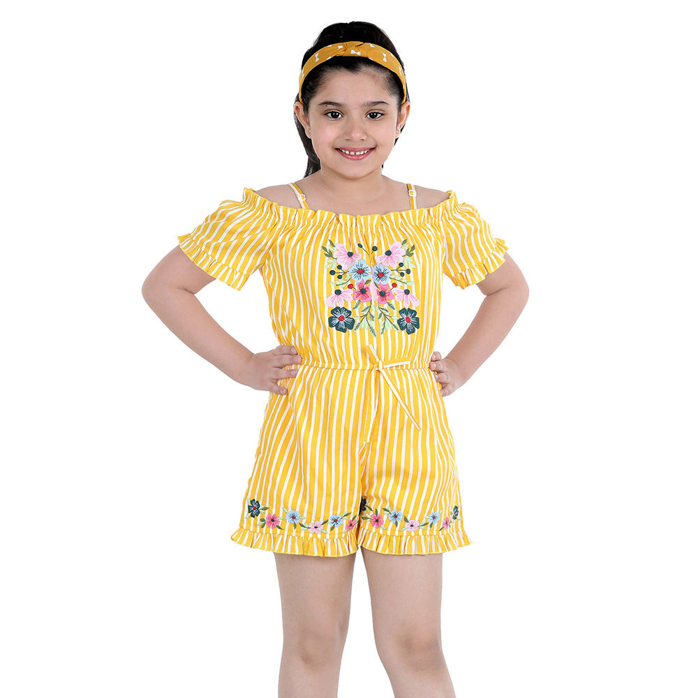 

features material polyester the actual product may differ slightly in