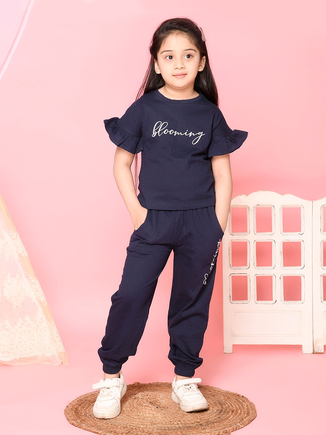 

features material 100 cotton the actual product may differ slightly