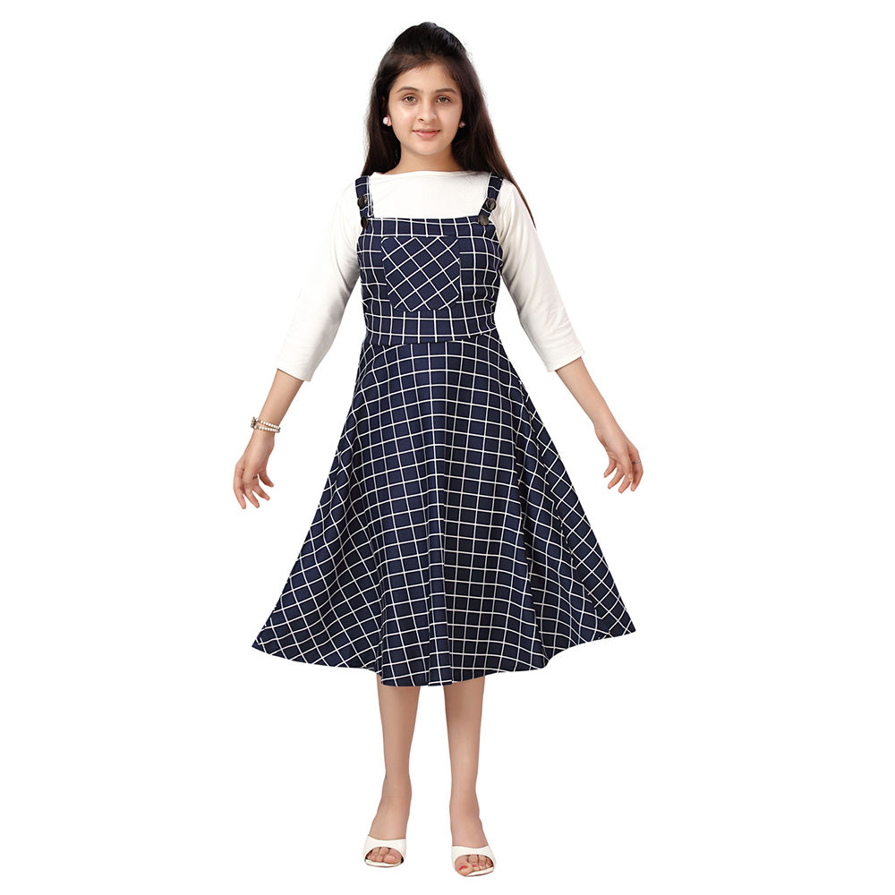 

features material cotton blend the actual product may differ slightly