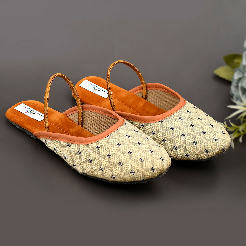 

features material cottonfabric sole type rubber pu the actual product